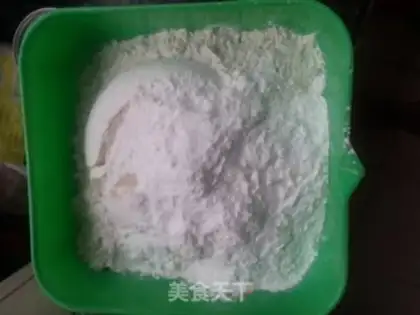 Make original waffles step 1