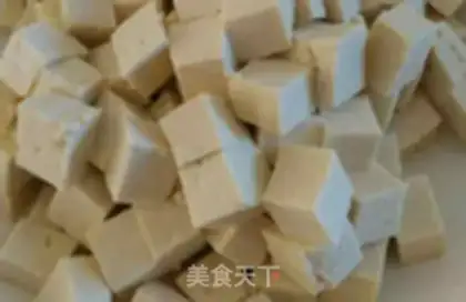 Make Eggs and tofu step 0