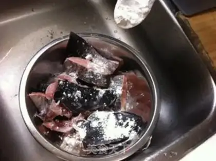 Make Spicy catfish eggplant step 1