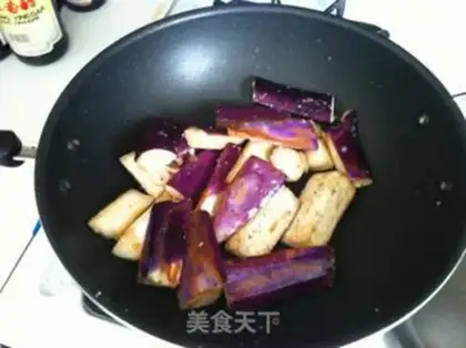 Make Spicy catfish eggplant step 4
