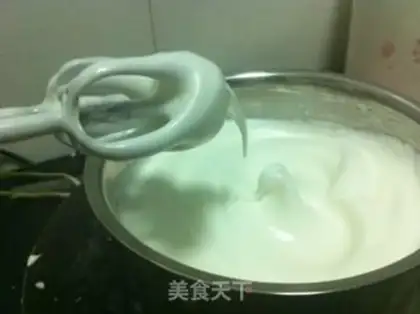 Make Tiger cake roll step 9