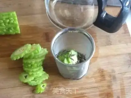 Make A bitter melon tea step 2