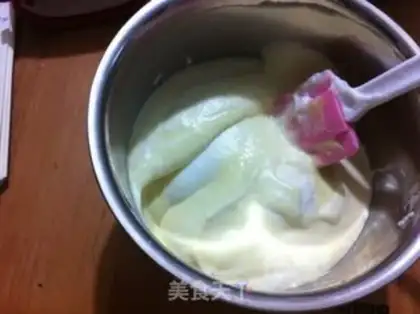 Make Tiger cake roll step 13