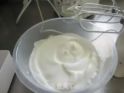 Make Coconut twilight cake step 5