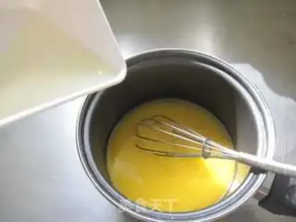 Make Coconut twilight cake step 8