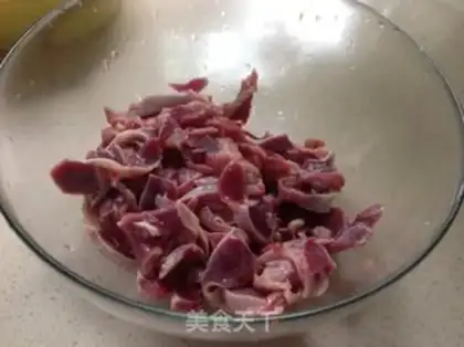Make Pyramid chicken step 0