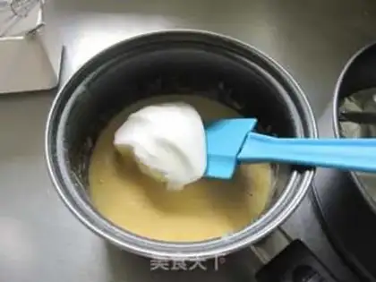 Make Coconut twilight cake step 11