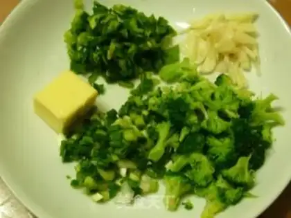Make Potato beef pasta step 2