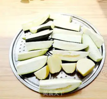 Make Cheese and potatoes step 2