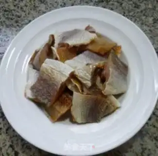 Make Clear the yellow fish step 3