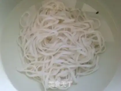 Make Tomato egg noodles step 3