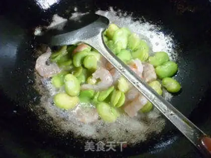 Make Shrimp fried beans step 6