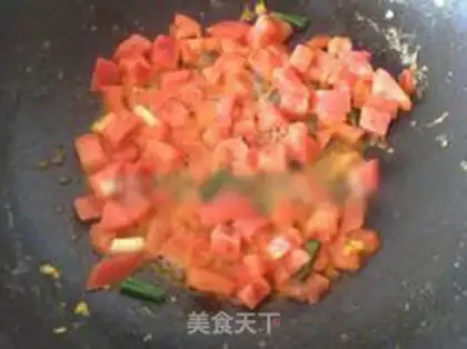 Make Tomato egg noodles step 5