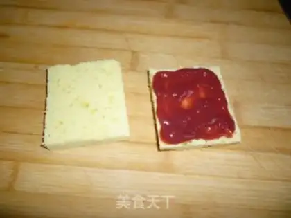 Make Strawberry Cake step 8