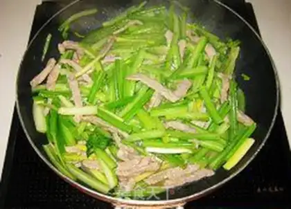 Make Celery fried meat step 8
