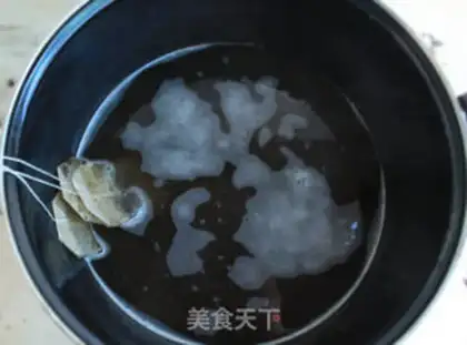 Make Homemade red bean milk tea step 0