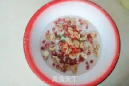 Make Peanut walnuts step 0