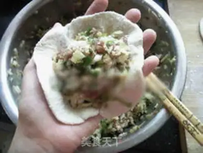 Make Spray beef buns step 11