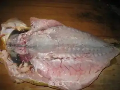 Make Scramble fish step 0