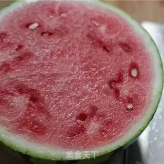 Make Watermelon juice step 1
