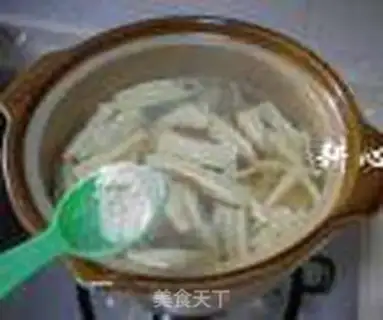 Make Scrambling soup step 10