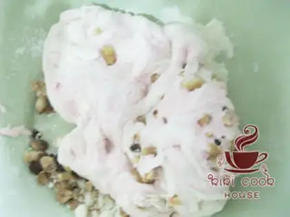 Make Cow Rolling Sugar step 4