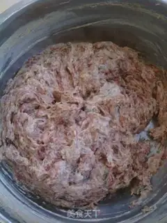 Make Pork dumplings step 1