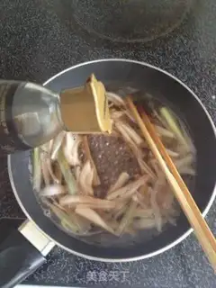 Make Japanese pork dinner step 4