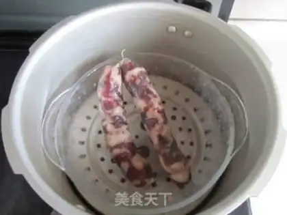 Make Weenie makes garlic step 0