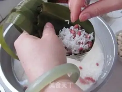 Make Red bean date step 4