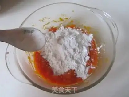 Make Salty gold soup step 2