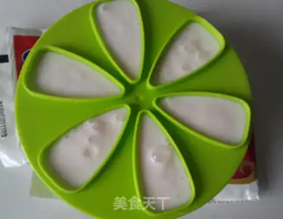 Make Red-tree yogurt step 1