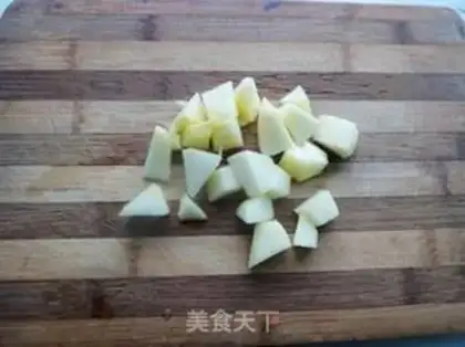 Make Apple watermelon juice step 2