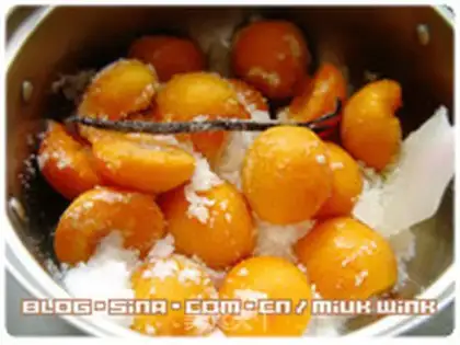Make Vanilla apricot jam step 4