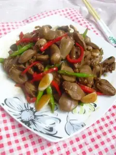 Make Hot pepper fried chicken heart step 6