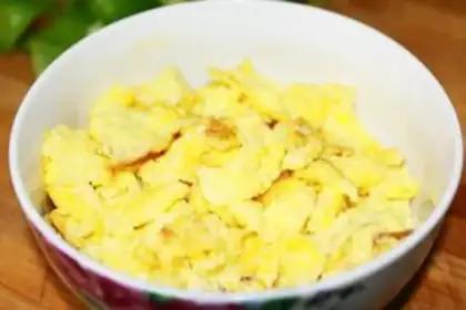 Make Blackwood fried eggs step 2