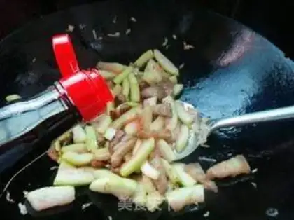 Make Five flowers for watermelon step 5