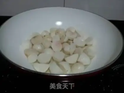 Make Red-fooked chicken step 1