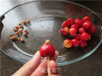 Make Sugary cherry and cherry jam step 5