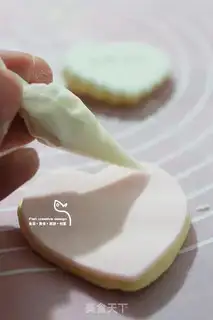 Make Rolling candy cookies step 6