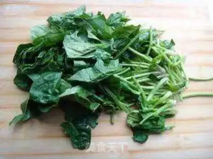 Make Spinach and carrot step 1