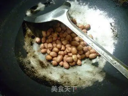 Make Tofu-dried peanuts step 2
