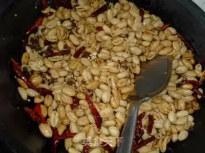 Make Spicy peanuts step 5