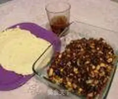 Make Sweet sauce and fried bubbly peanuts step 5