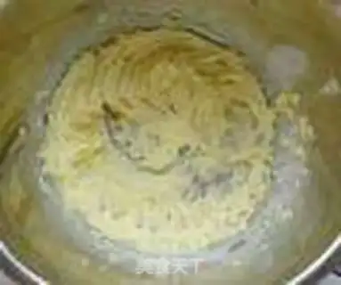 Make Chocolate banana cupcakes step 2
