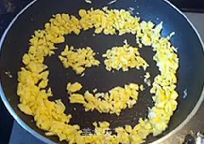 Make An egg box with a pickle step 10