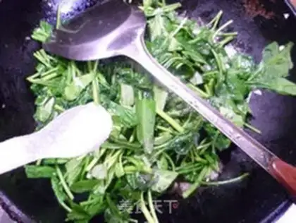 Make Garlic cabbage step 5