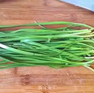 Make An egg box with a pickle step 17