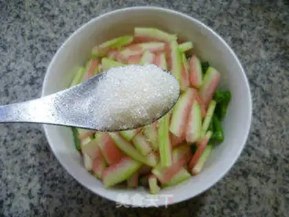Make Watermelon with emptiness step 11