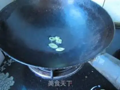 Make Potato cucumber egg soup step 2